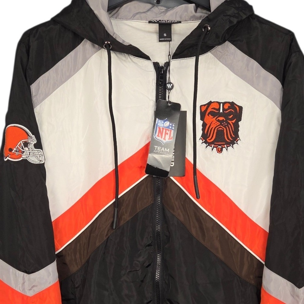 Cleveland Browns Windbreaker Jacket Mens Small Hooded Full Zip Lined NFL‎ NWT